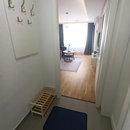 Blue Lukavica Near Airport סראייבו