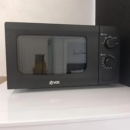 Blue Lukavica Near Airport דירה *